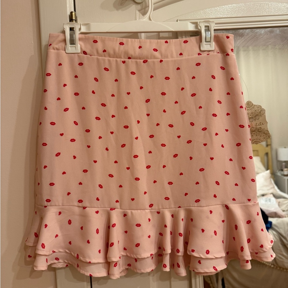 ALTAR’D STATE NWT CHIC RUFFLED SKIRT